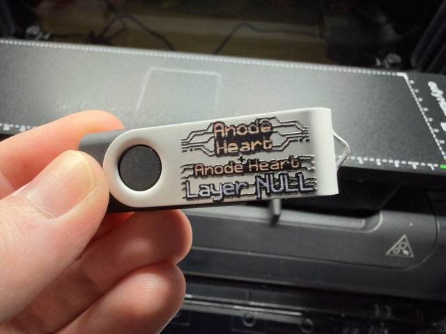 Cassette-stored flash drive package